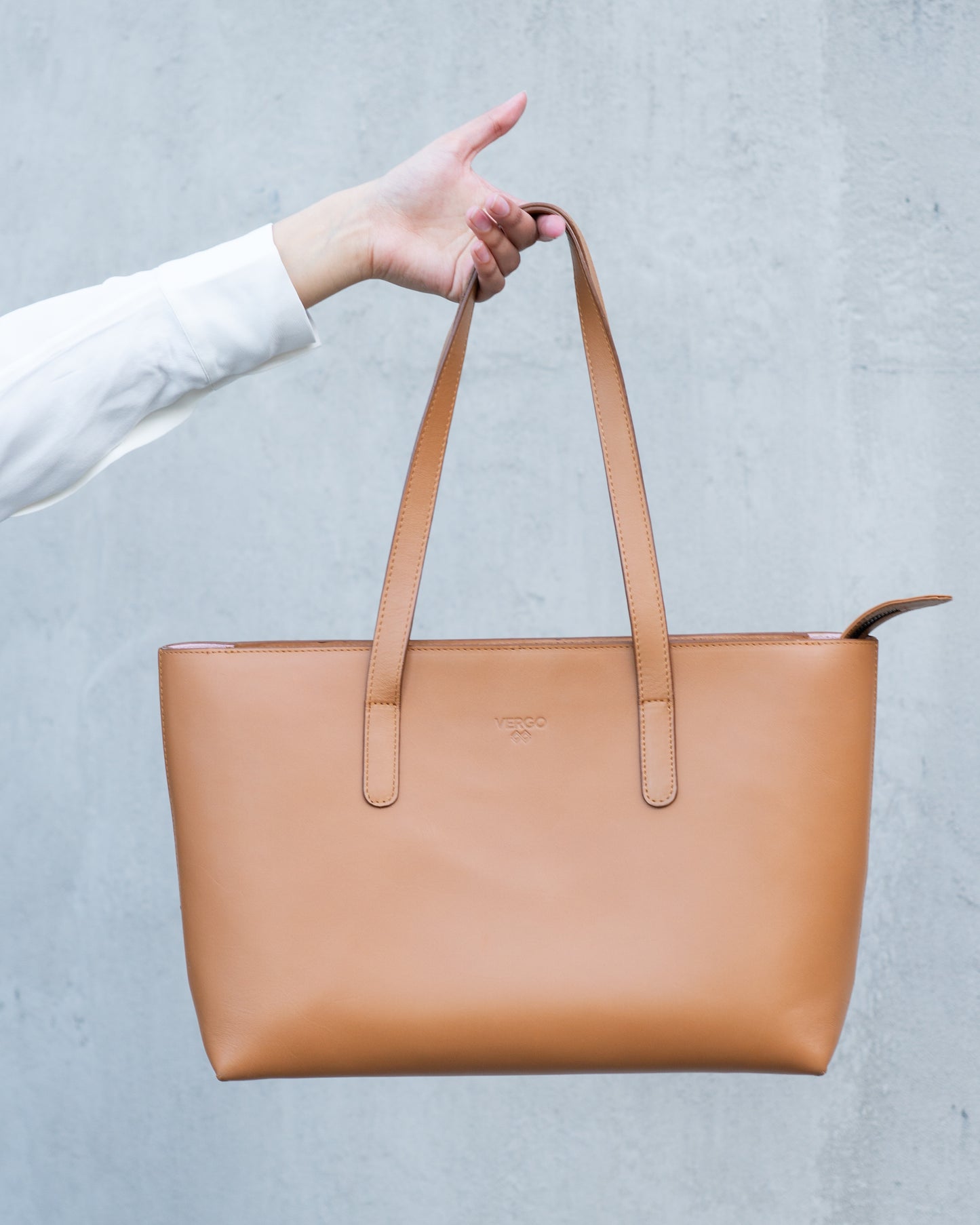 Zip Tote Caramel